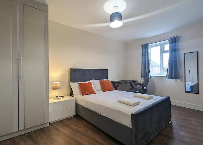 Rooms Near City Centre Private Bath Free Parking