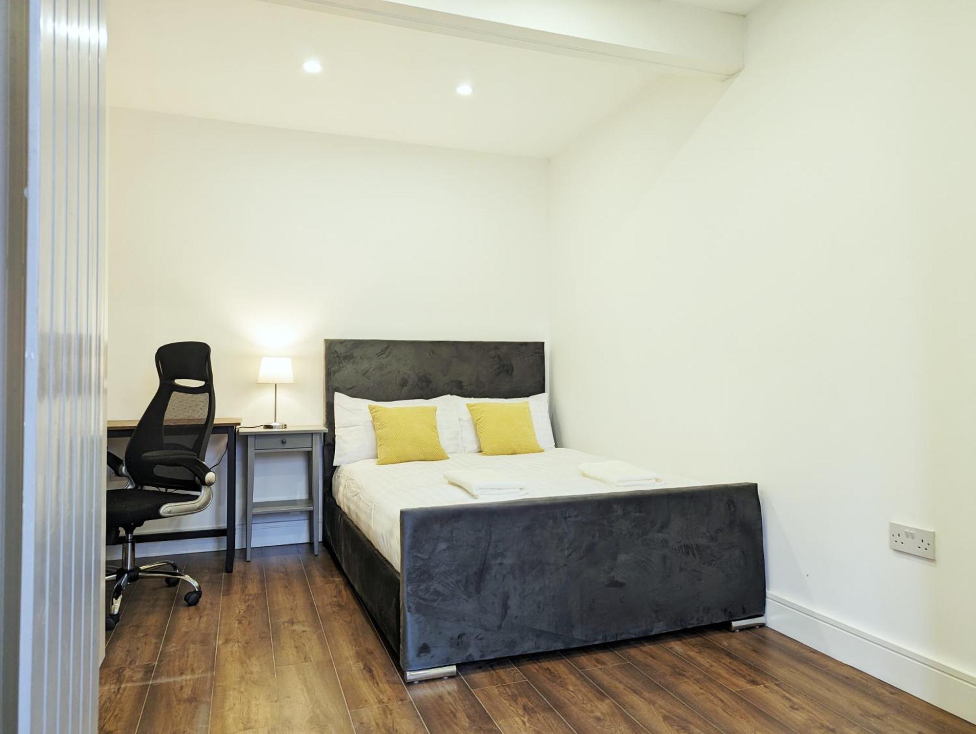Vakantiehuis Near City Centre Private Bath Free Parking