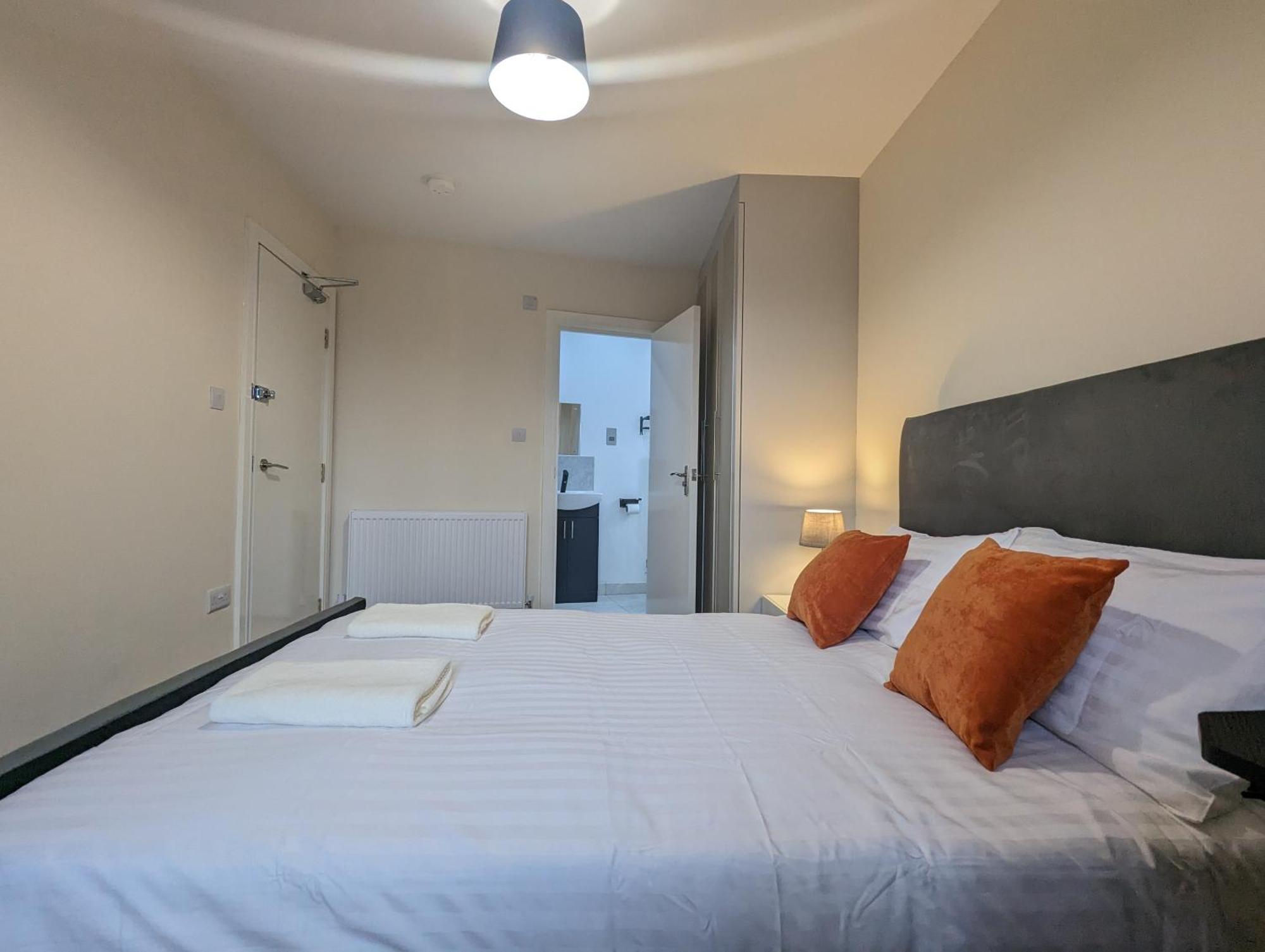 Near City Centre Private Bath Free Parking * York