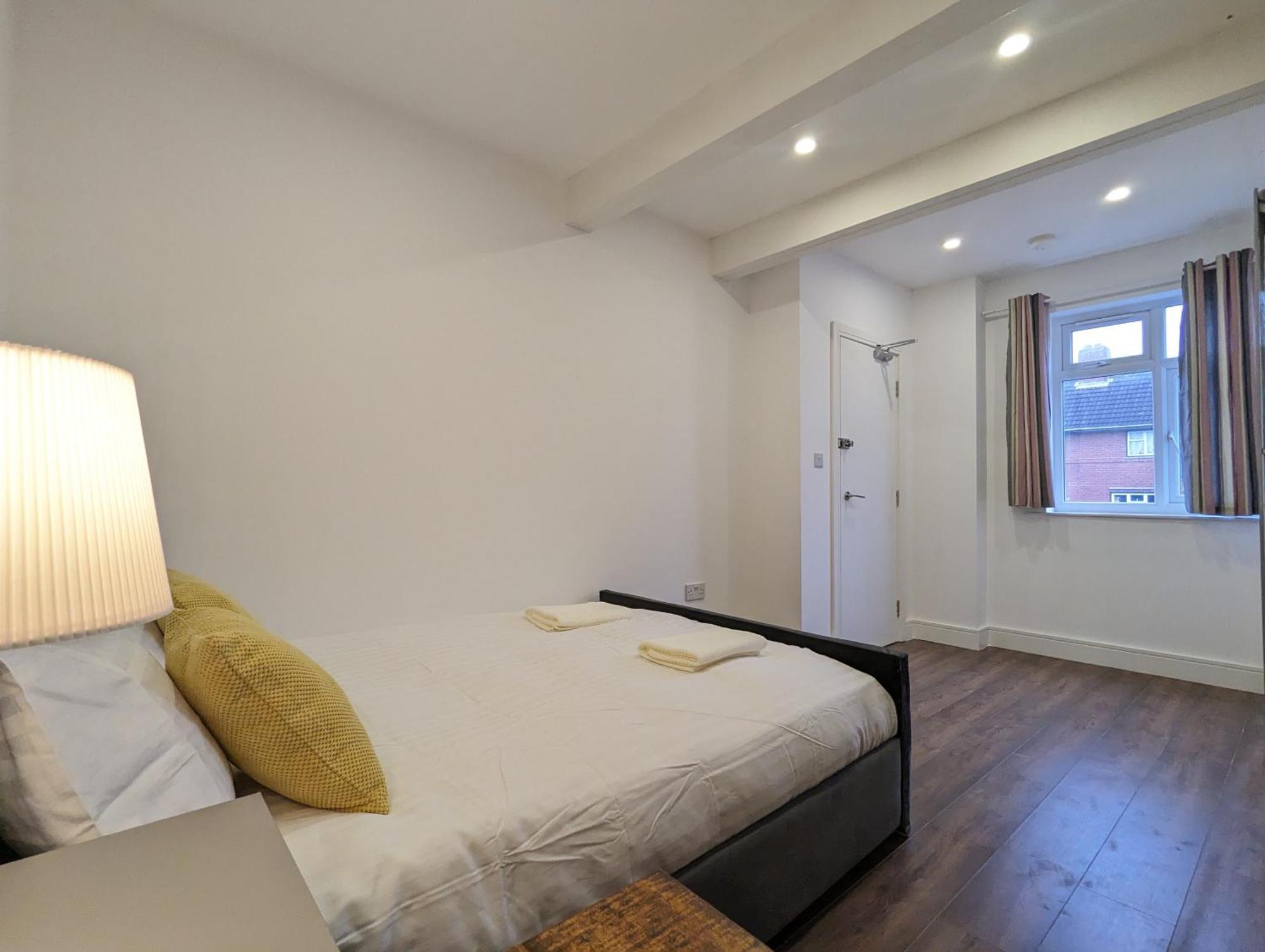 Near City Centre Private Bath Free Parking Holiday home York